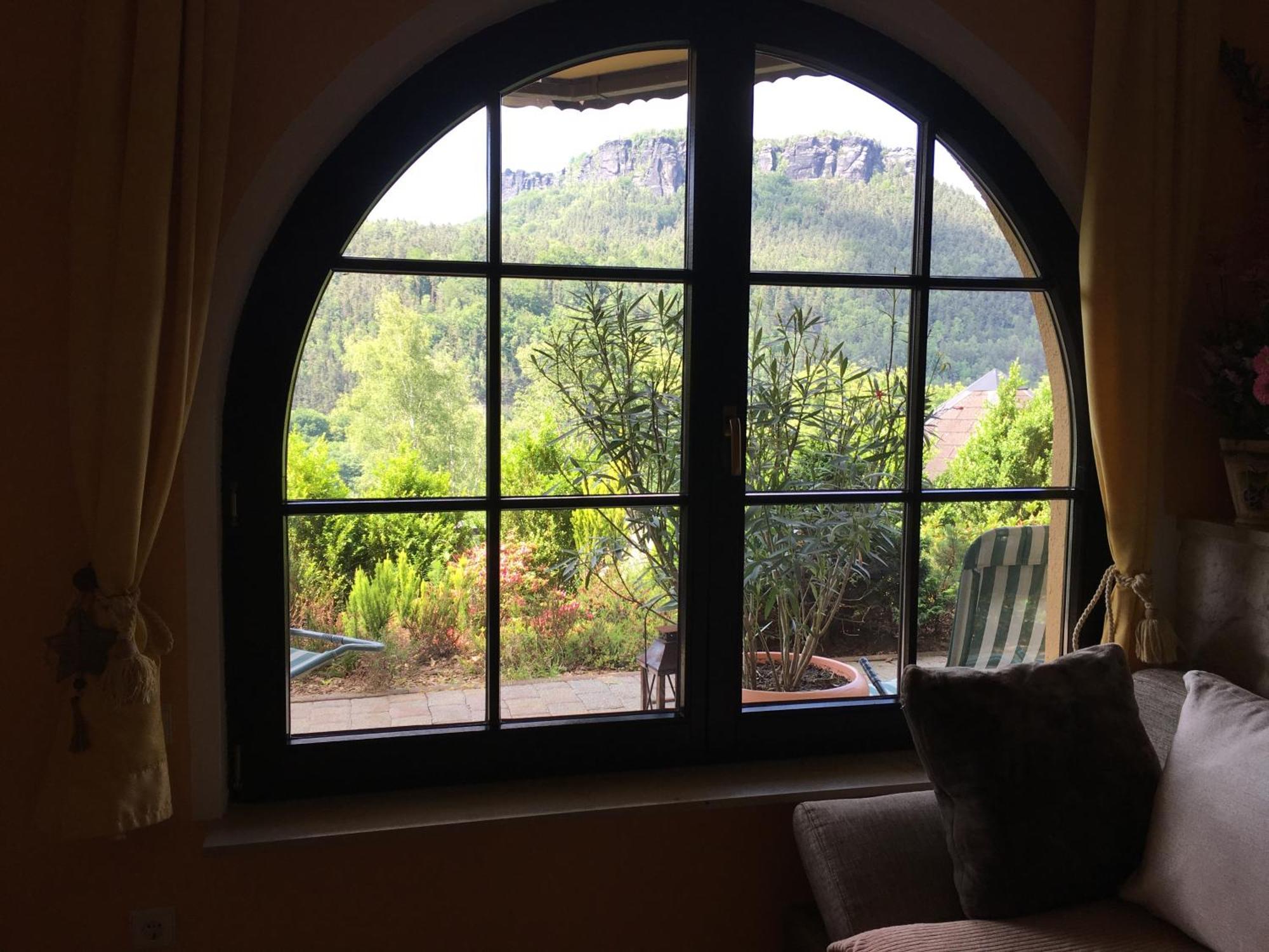 Ferienwohnung 1 Festungsblick Konigstein an der Elbe Luaran gambar